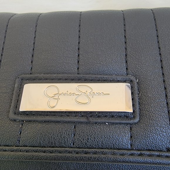 Jessica Simpson black Faux Leather Snap Wallet- Cheetah Inside. - Picture 2 of 5